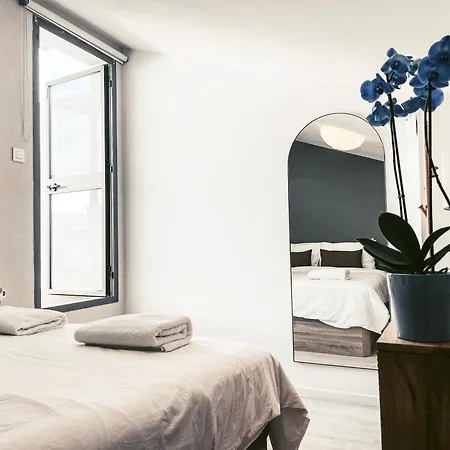 Centric Elegant & Private Terrace Lejlighed