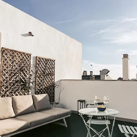 Centric Elegant & Private Terrace מאלגה